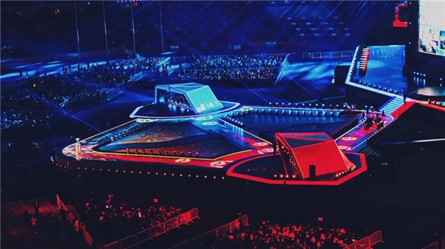 裁判不满 裁判不满